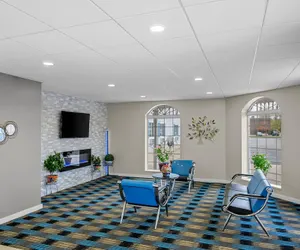 Photo 4 - Rodeway Inn Grandville - Grand Rapids