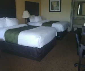 Photo 5 - Quality Inn & Suites Covington