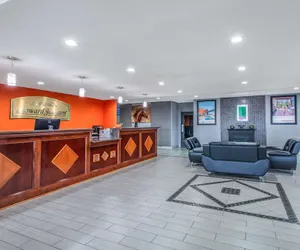 Photo 4 - Howard Johnson by Wyndham Lexington