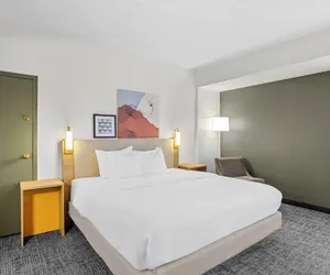 Photo 5 - Spark by Hilton Des Plaines Chicago O'Hare