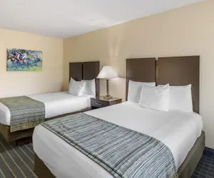 Photo 5 - Best Western Parkside Inn