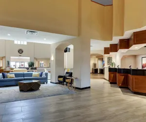 Photo 3 - Drury Inn & Suites Phoenix Airport