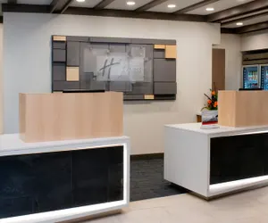 Photo 5 - Holiday Inn Express Nashville Airport by IHG