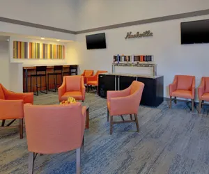 Photo 3 - Holiday Inn Express Nashville Airport by IHG