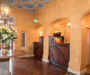 Photo 4 - The Henley Park Hotel