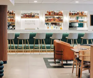 Photo 2 - Crowne Plaza Louisville Airport Expo Ctr by IHG