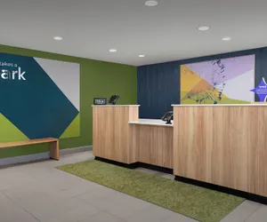 Photo 4 - Spark by Hilton San Jose Airport