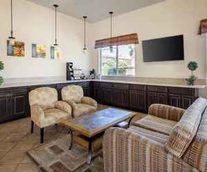 Photo 3 - Best Western Inn Santa Clara