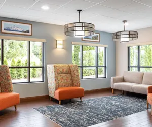 Photo 3 - Hampton Inn Portland East
