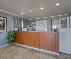Photo 5 - Capital O First Heritage Inn Rantoul IL I 57