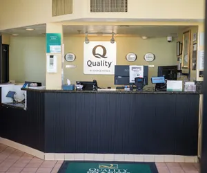 Photo 3 - Quality Inn & Suites Camarillo - Oxnard