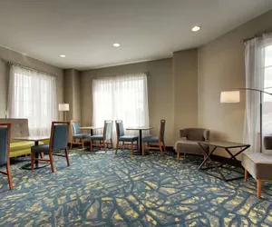 Photo 3 - Hampton Inn Pawtucket