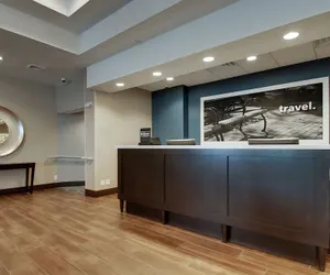 Photo 5 - Hampton Inn Pawtucket