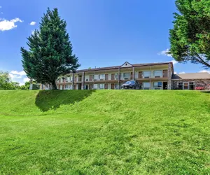 Photo 2 - Econo Lodge Lynchburg South