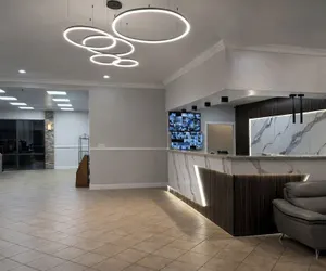 Photo 5 - Express Inn & Suites