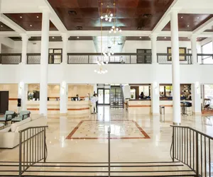 Photo 4 - Regency Miami Airport by Sonesta