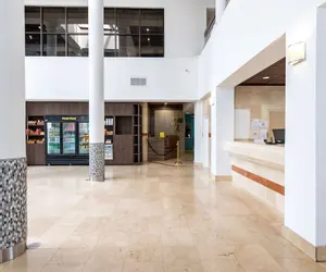 Photo 3 - Regency Miami Airport by Sonesta