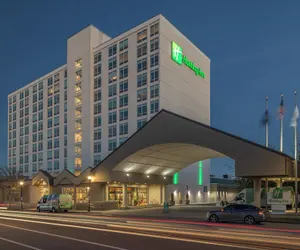 Photo 2 - Holiday Inn Portland-By the Bay by IHG