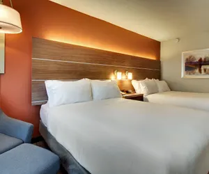 Photo 5 - Holiday Inn Express Poughkeepsie by IHG