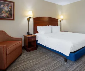 Photo 4 - Hampton Inn Chester