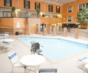Photo 2 - Quality Inn & Suites Ames Conference Center Near ISU Campus
