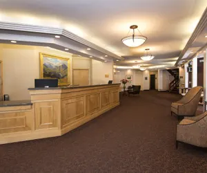 Photo 3 - Sophie Station Suites