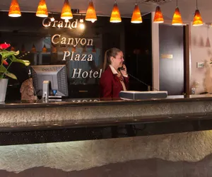 Photo 2 - Grand Canyon Plaza Hotel