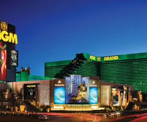 Photo 2 - MGM Grand Hotel & Casino