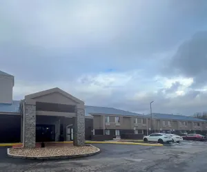 Photo 2 - Studio 6 Suites – Knoxville, TN