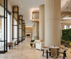 Photo 4 - Fairmont Century Plaza