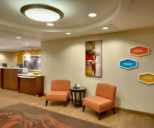 Photo 3 - Hampton Inn Salt Lake City/Sandy