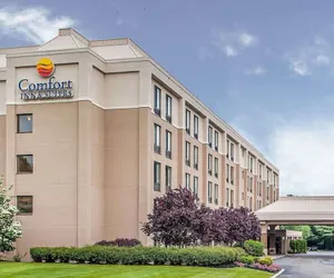 Photo 2 - Comfort Inn & Suites Somerset - New Brunswick