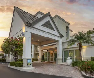 Photo 2 - Best Western Plus North Miami/Bal Harbour