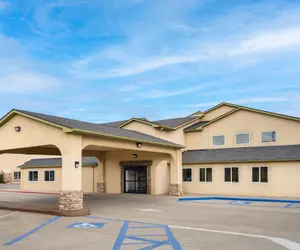 Photo 2 - Days Inn by Wyndham Las Vegas