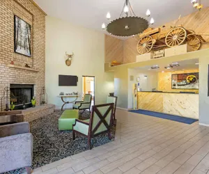 Photo 5 - Best Western Sawmill Inn