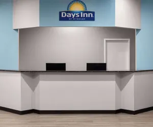 Photo 3 - Days Inn by Wyndham Frederick