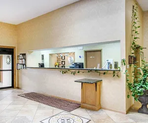 Photo 5 - Comfort Inn