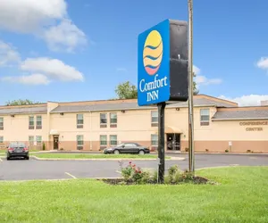 Photo 2 - Comfort Inn
