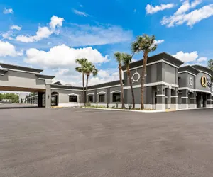 Photo 2 - Quality Inn & Suites Ocala I-75