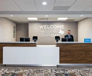 Photo 3 - Hampton Inn San Antonio-Downtown (River Walk)