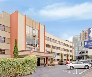 Photo 2 - Travelodge by Wyndham Seattle By The Space Needle
