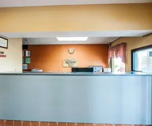 Photo 4 - Econo Lodge Inn & Suites I-20, exit 73