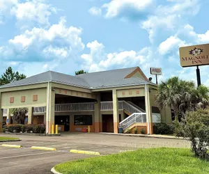 Photo 2 - Magnolia Inn Townhouse Hattiesburg MS I-59