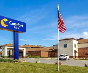 Photo 2 - Comfort Inn