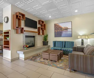 Photo 3 - Best Western Plus South Coast Inn