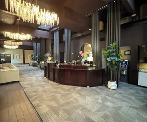 Photo 2 - Hotel Gurnee