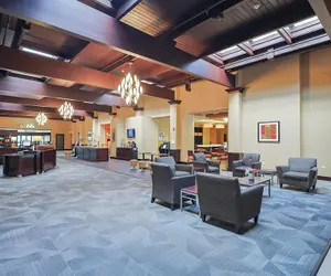 Photo 3 - Hotel Gurnee