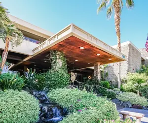 Photo 2 - Palm Springs Tennis Club