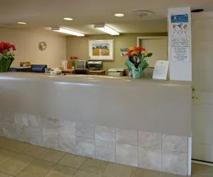 Photo 4 - Americas Best Value Inn & Suites Murfreesboro