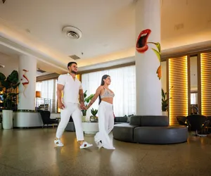 Photo 4 - Marseilles Beachfront Hotel